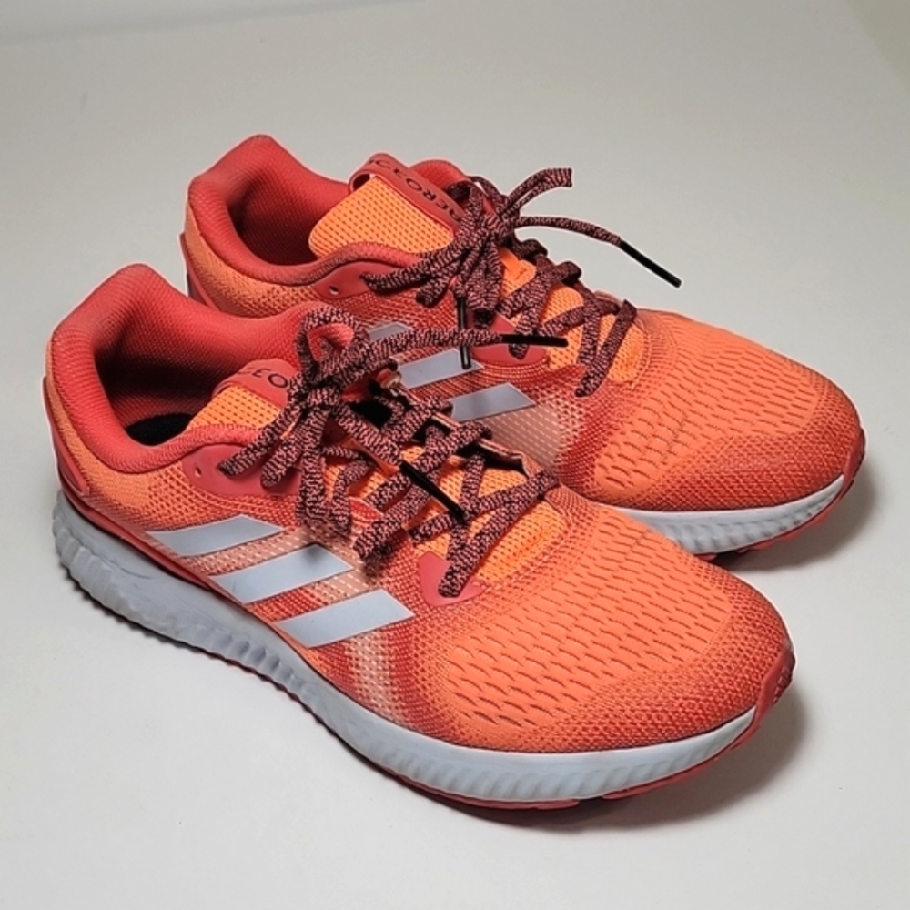 Adidas Bounce women's 7.5 sneakers, orange